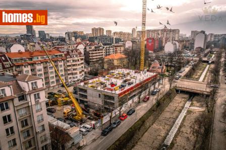 Тристаен, 211m² - Апартамент за продажба - 117790118