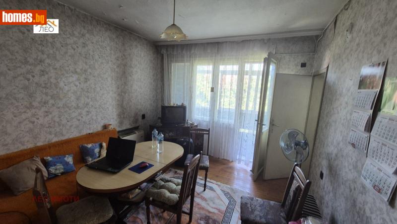 Четиристаен, 105m² - Гр.Севлиево, Габрово - Апартамент за продажба - Лео имоти - 117899744