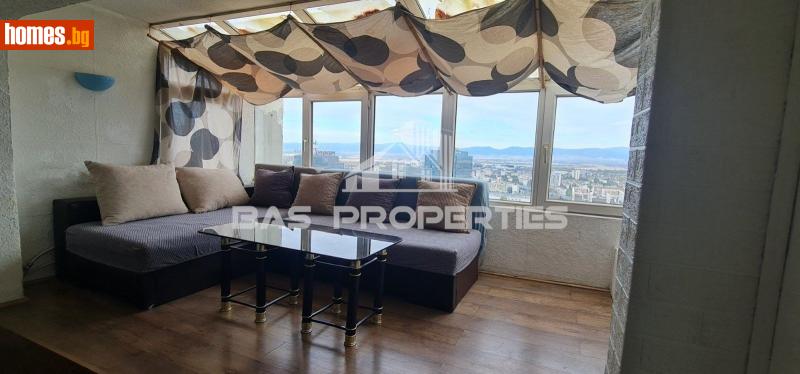 Тристаен, 120m² - снимка 2