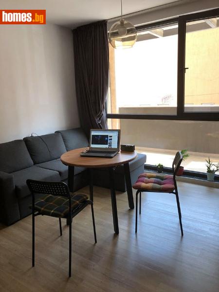 Едностаен, 45m²