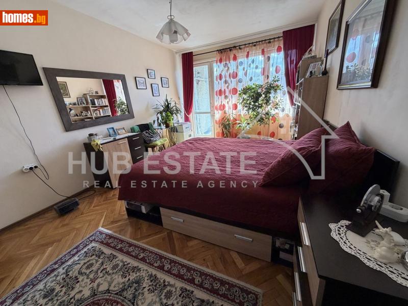 Тристаен, 91m² -  Широк Център, Добрич - Апартамент за продажба - Хъб Естейт ЕООД - 118011917