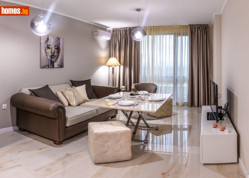 Двустаен, 76m²