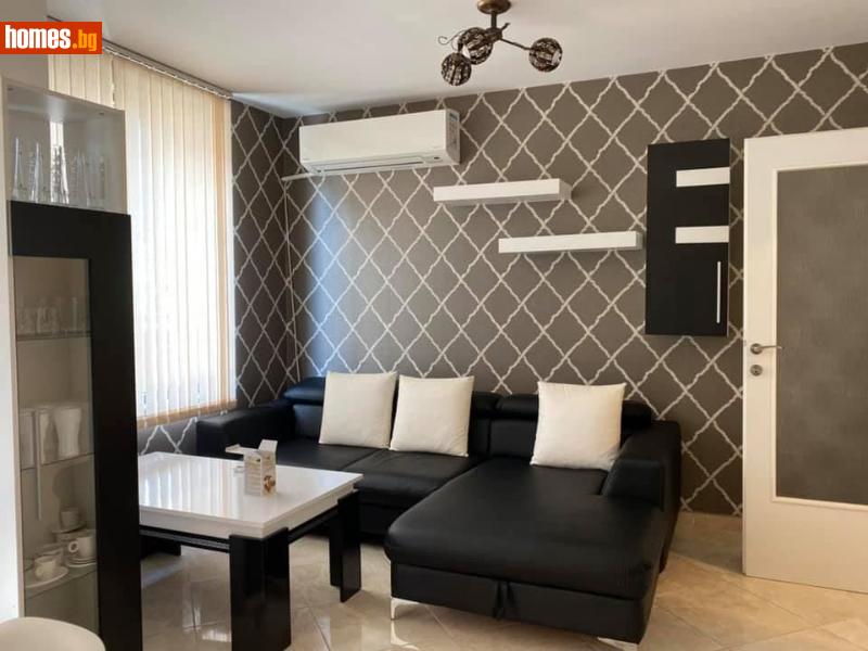 Двустаен, 68m²