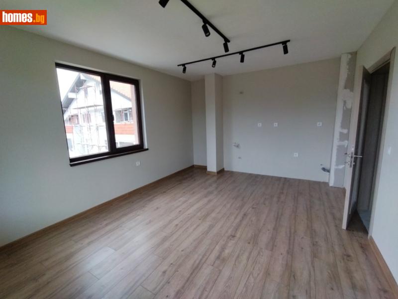 Тристаен, 72m² - Кв. Остромила, Пловдив - Апартамент за продажба - Филипополис БФА - 118066786