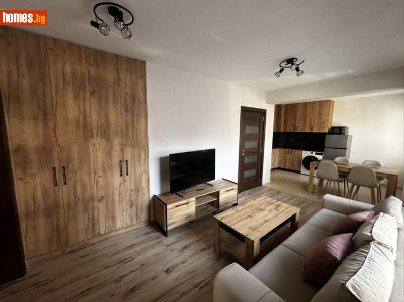 Двустаен, 65m²