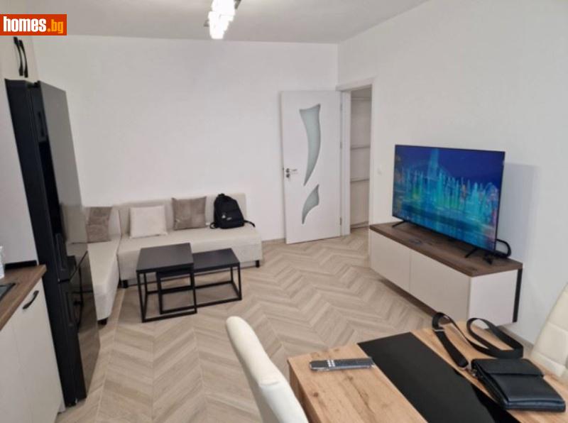 Двустаен, 61m²
