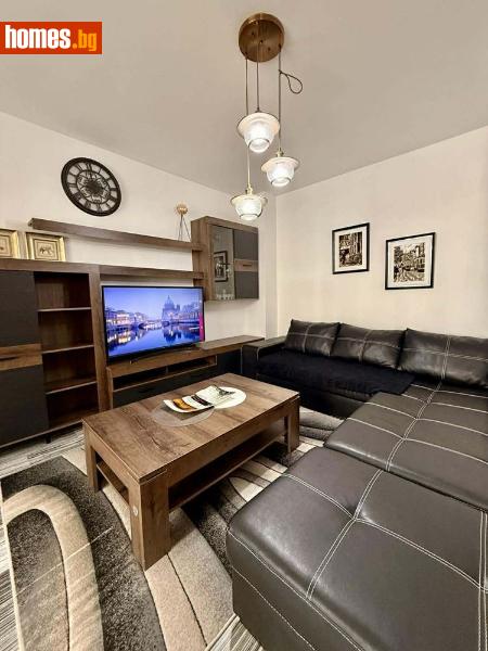 Двустаен, 82m²