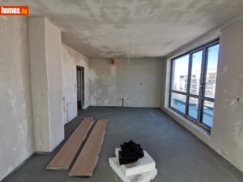 Тристаен, 163m² - снимка 2