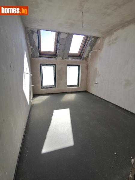 Тристаен, 163m² - снимка 4
