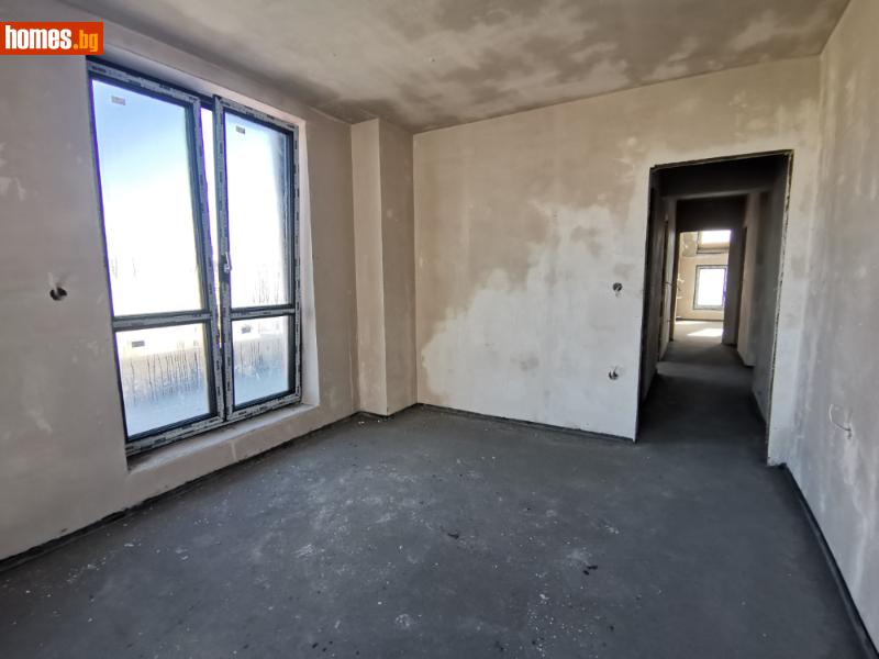 Тристаен, 163m² - снимка 7