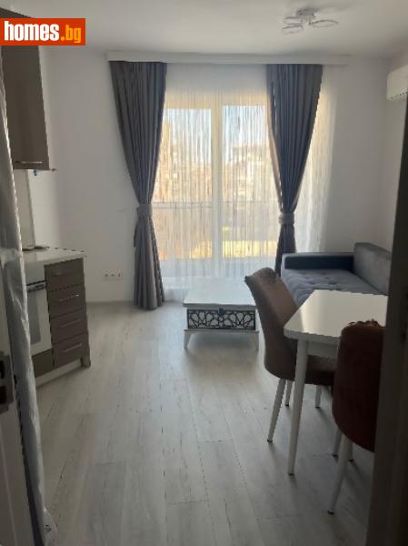 Двустаен, 55m²