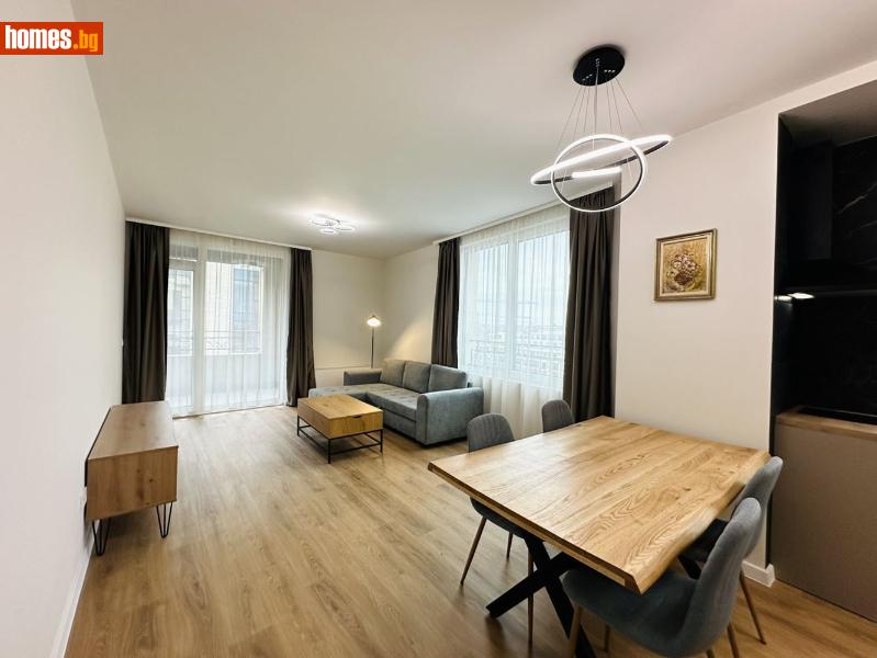 Тристаен, 115m²