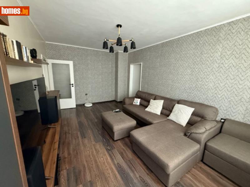 Двустаен, 80m²
