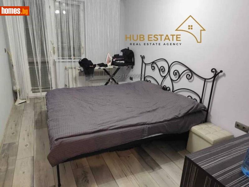 Тристаен, 107m² -  Широк Център, Добрич - Апартамент за продажба - Хъб Естейт ЕООД - 118183408