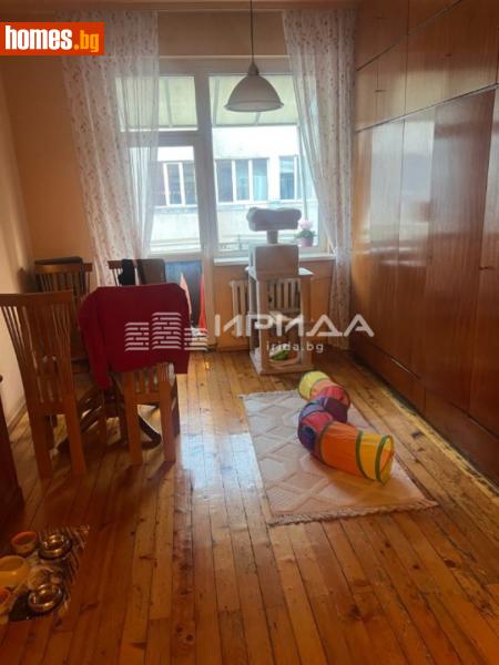 Тристаен, 80m² - Жк. Яворов, София - Апартамент за продажба - Ирида - 118195407