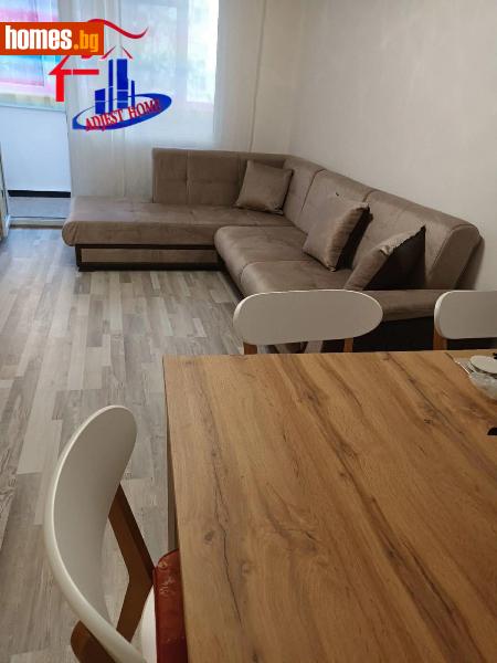 Двустаен, 55m²