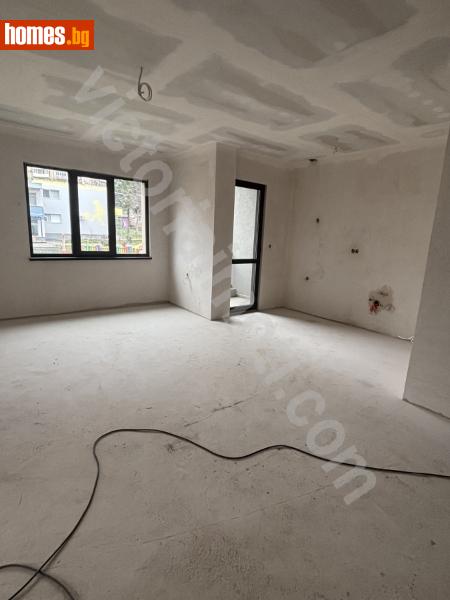 Тристаен, 80m² - Жк. Колю Фичето, Велико Търново - Апартамент за продажба - ВИКТОРИЯ ИМОТИ - 118231825
