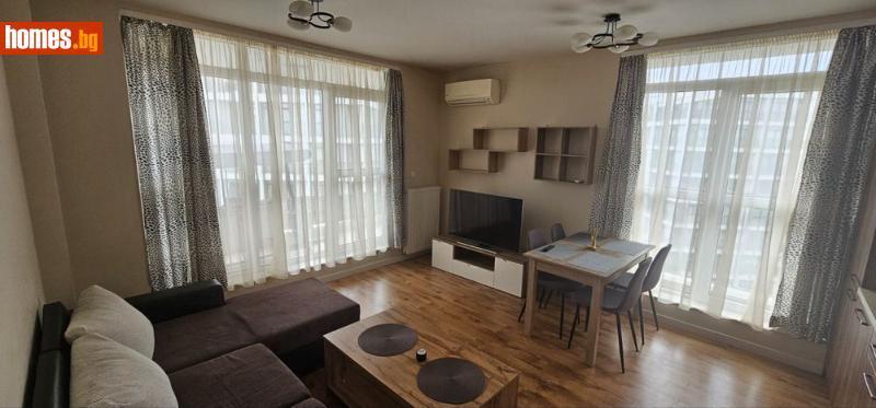 Двустаен, 77m²