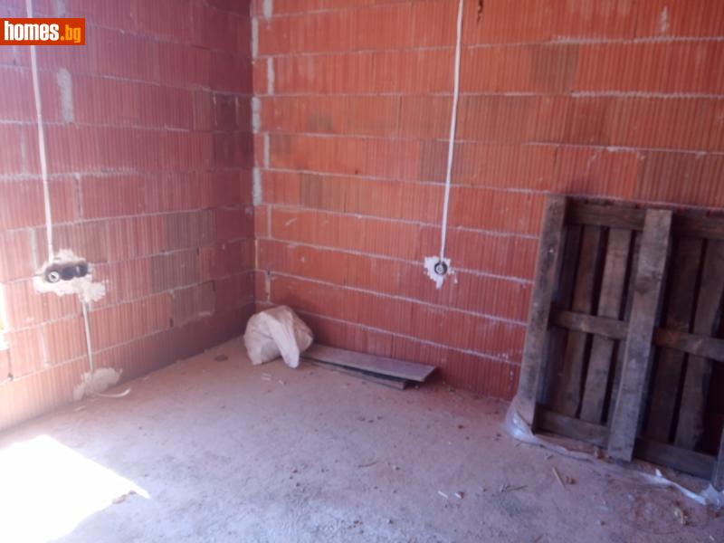 Тристаен, 81m² - Жк. Люлин 8, София - Апартамент за продажба - Ирида - 118349656