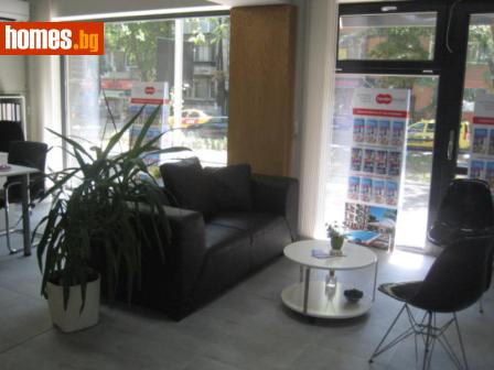 Тристаен, 70m² - Апартамент за продажба - 118393436