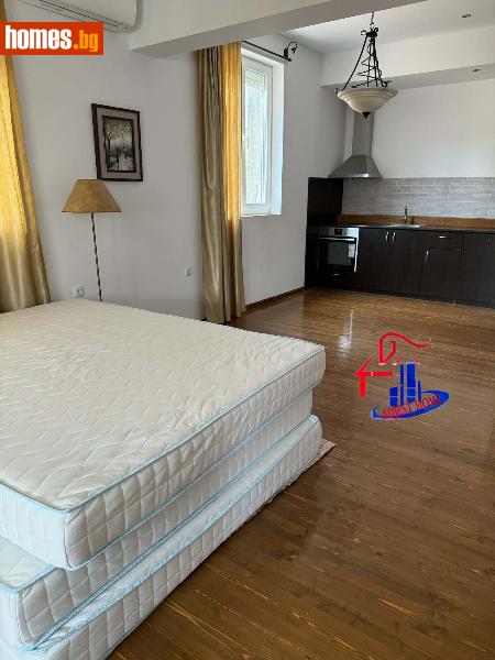 Тристаен, 120m² - Жк. Добруджански, Шумен - Апартамент за продажба - Аджест хоум - 118473174