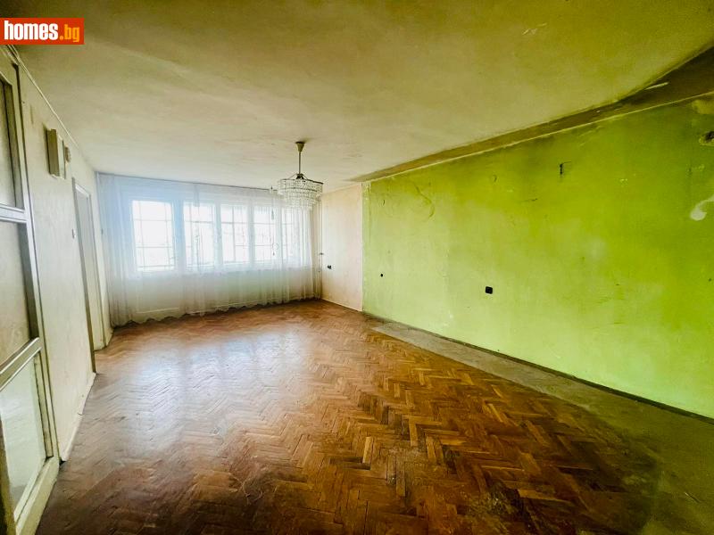 Тристаен, 82m² - Жк. Добруджански, Шумен - Апартамент за продажба - Адрес недвижими имоти - кантора Шумен - 118611300