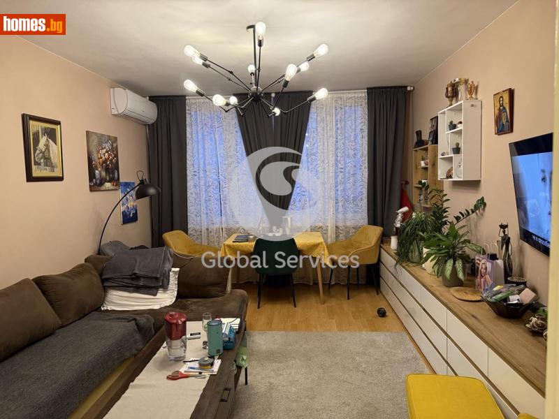 Тристаен, 100m² - Жк. Красно Село, София - Апартамент за продажба - Глобъл Сървисиз ООД - 118777896