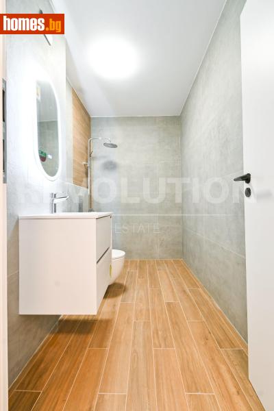 Тристаен, 121m² - снимка 8