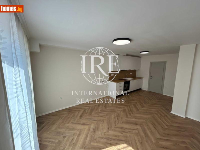 Тристаен, 80m² - Жк. Възраждане, Варна - Апартамент за продажба - Интернешънъл Риъл Естейтс - 118806786