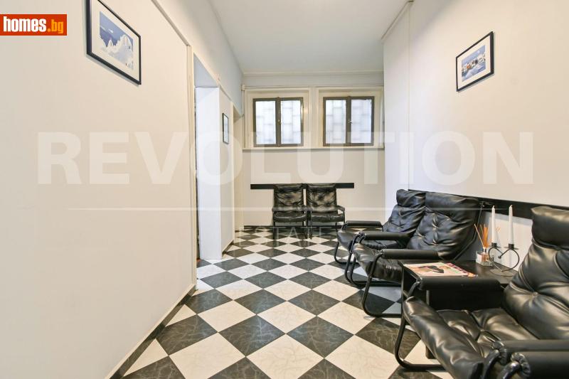 Тристаен, 71m² -  Център, София - Апартамент за продажба - Революшън Естейт - 118815130