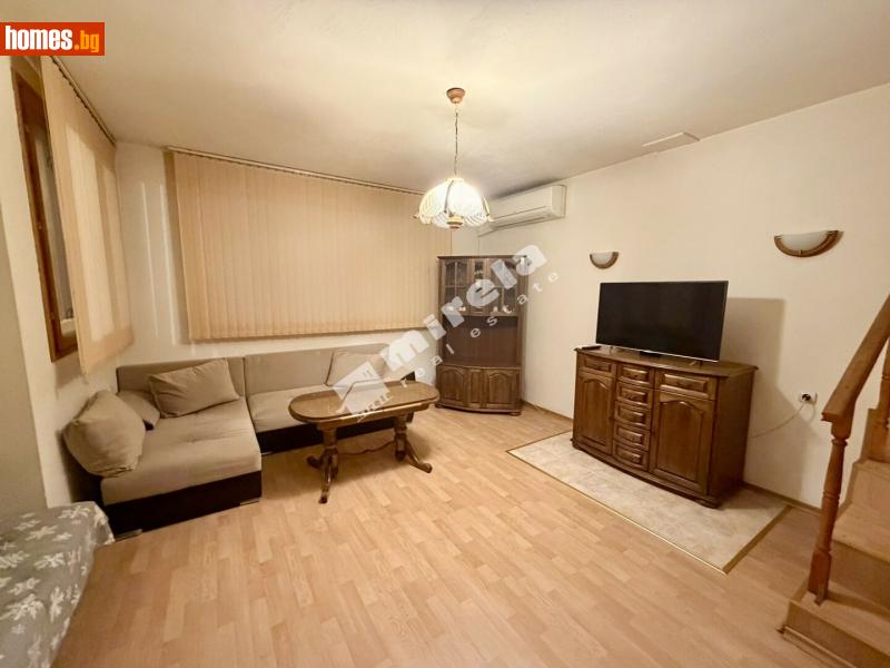 Къща, 140m²
