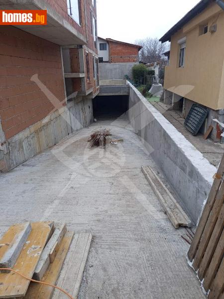 Тристаен, 99m² - снимка 5