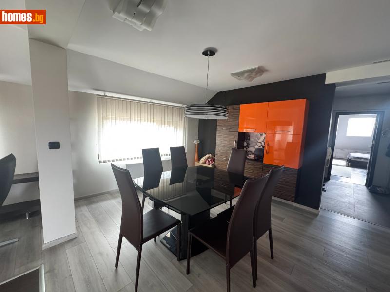 Тристаен, 194m² -  Широк център, Шумен - Апартамент за продажба - Адрес недвижими имоти - кантора Шумен - 118923643
