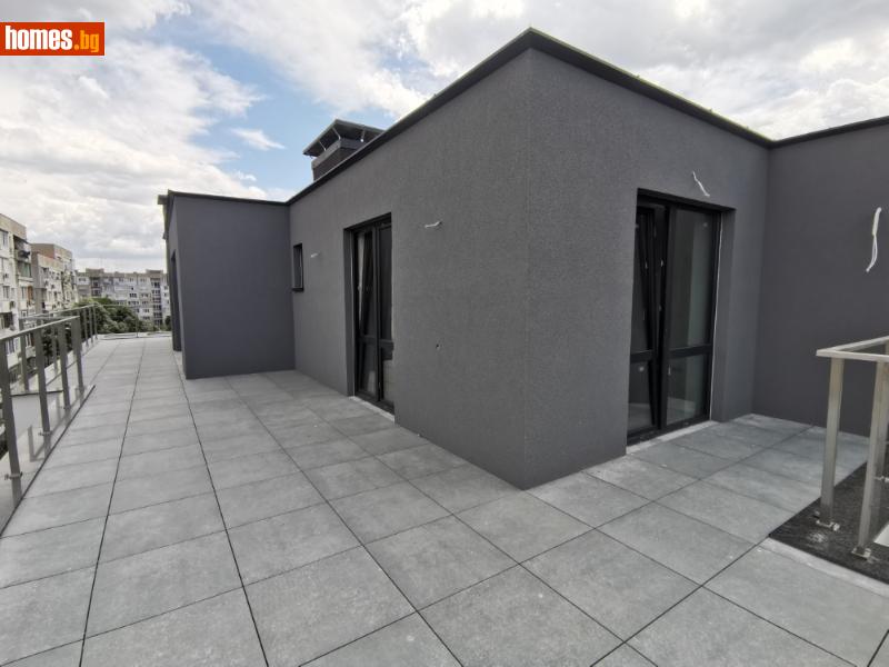 Тристаен, 163m² - снимка 8