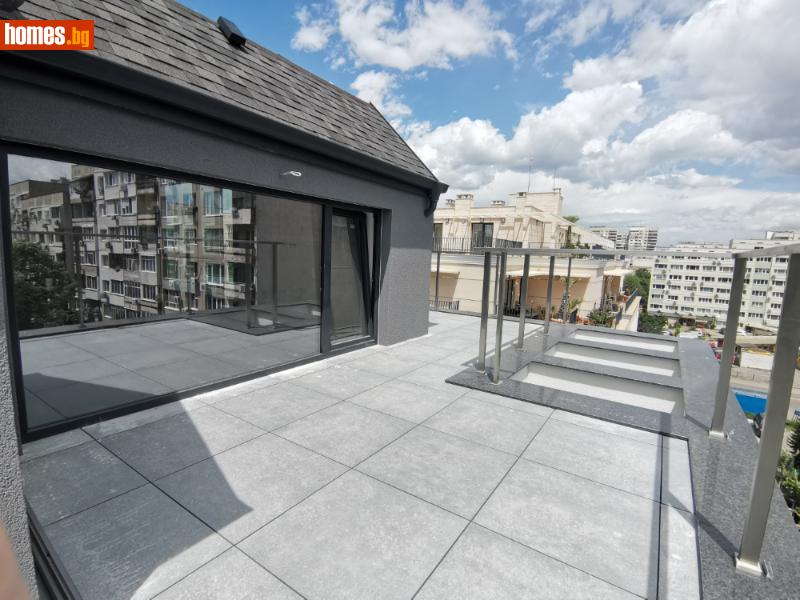 Тристаен, 163m² - снимка 10