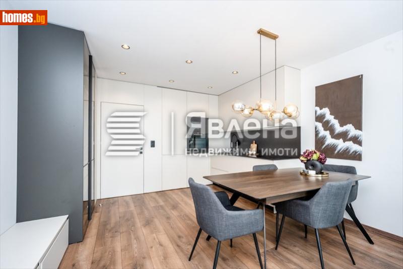 Тристаен, 110m² - снимка 6