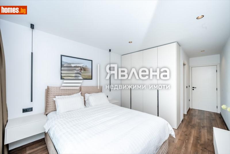 Тристаен, 110m² - снимка 10