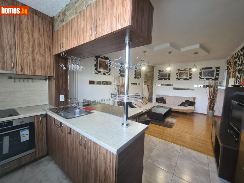 Тристаен, 70m² - Жк. Хиподрума, София - Апартамент под наем - Риълнет Офис Класик - 119217351