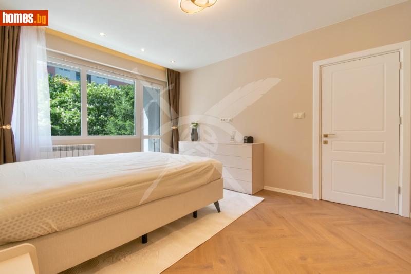 Тристаен, 84m² - снимка 8