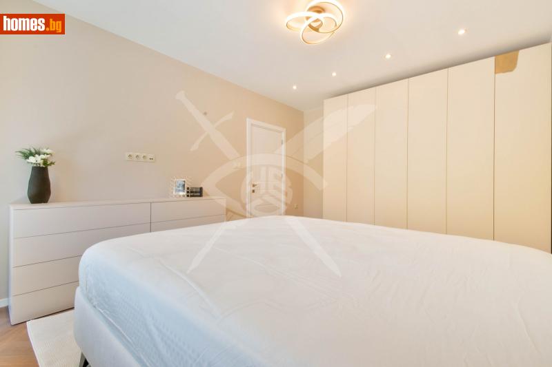 Тристаен, 84m² - снимка 9
