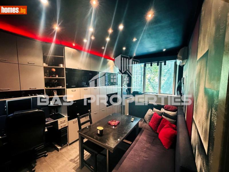 Тристаен, 64m² - Жк. Изток, София - Апартамент за продажба - BasProperties - 119286575