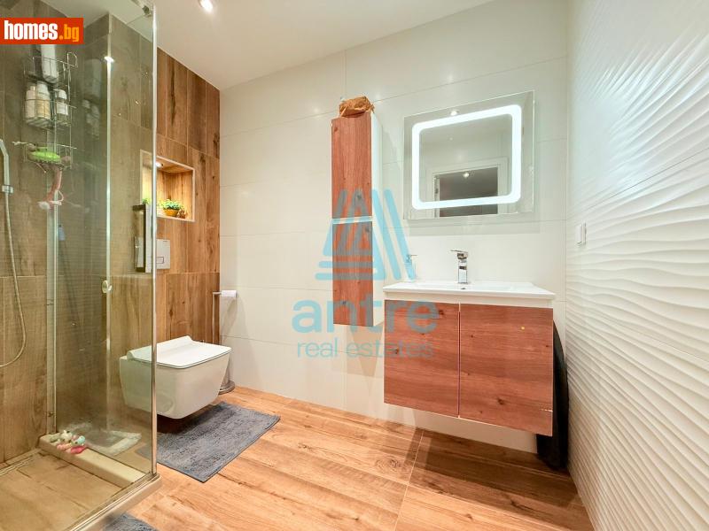 Тристаен, 103m² - снимка 10