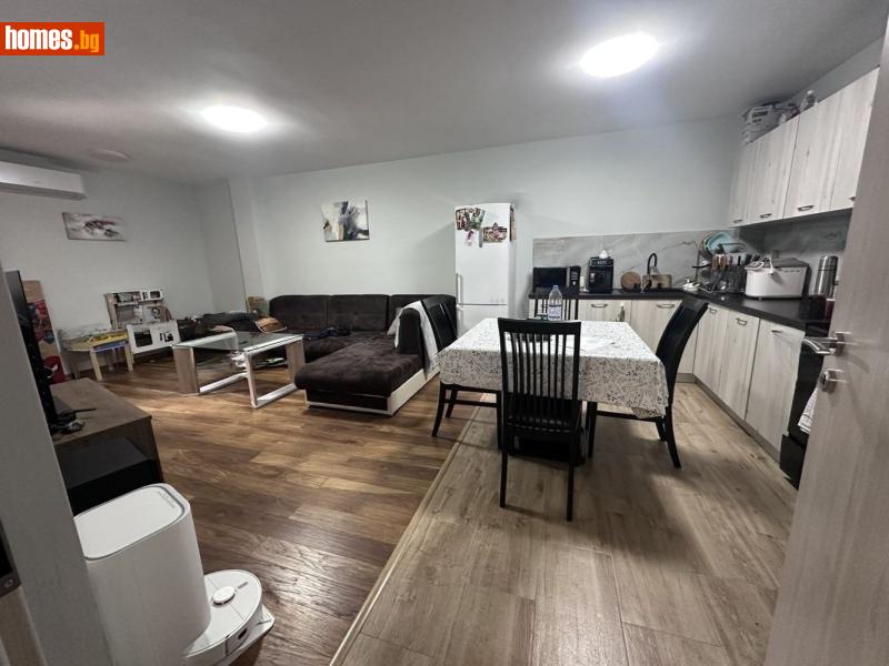 Тристаен, 103m² - Жк. Тракия, Пловдив - Апартамент за продажба - Роял Недвижими Имоти - 119376429