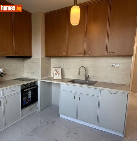 Тристаен, 80m² - Жк. Изток, София - Апартамент за продажба - Уни Комерс ООД - 119401880