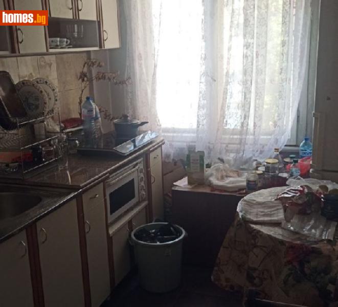 Тристаен, 100m² -  Център, София - Апартамент за продажба - Уни Комерс ООД - 119402289