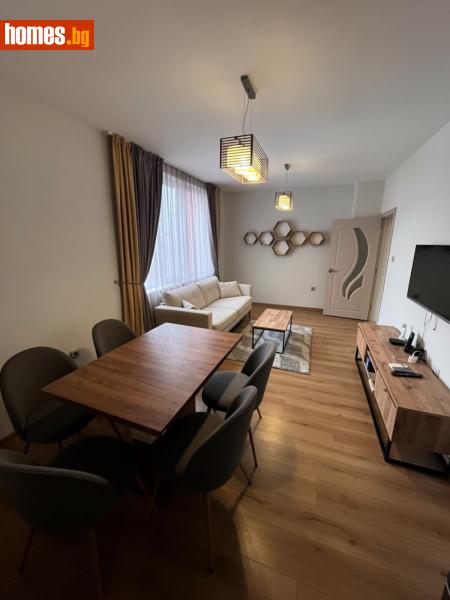 Двустаен, 70m²