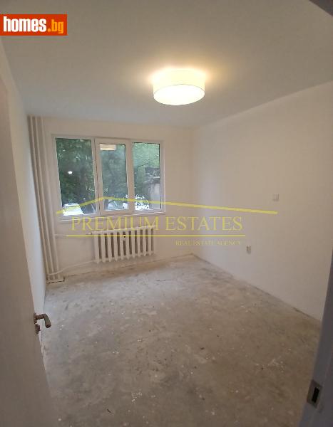 Тристаен, 80m² - снимка 3