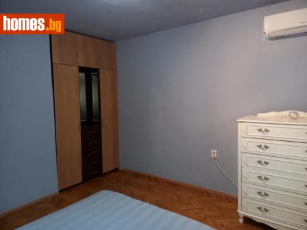 Тристаен, 68m² - Апартамент за продажба - 119441879
