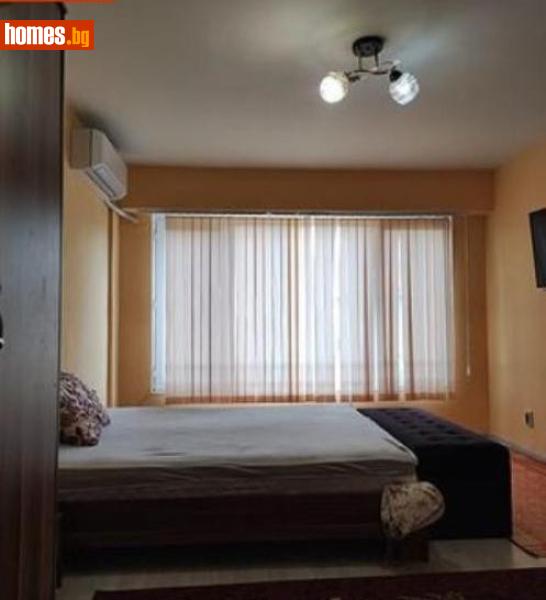 Тристаен, 75m² - Кв. Тракийски, Хасково - Апартамент за продажба - ИРЕ недвижими имоти - 119479228