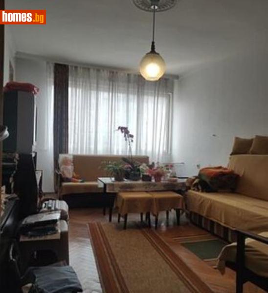 Тристаен, 88m² - Жк. Училищни, Хасково - Апартамент за продажба - ИРЕ недвижими имоти - 119479240